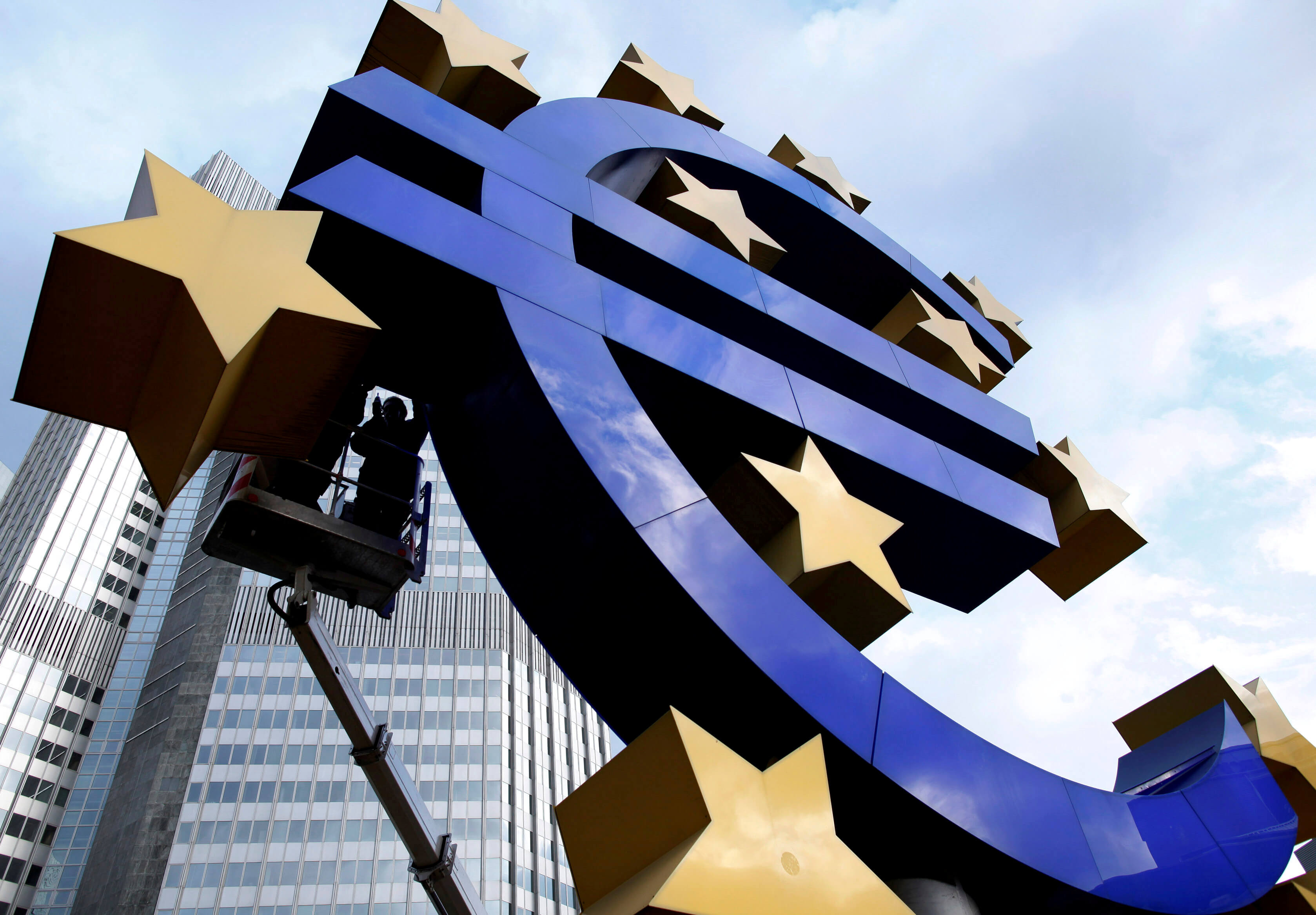 ECB Mayıs ayı Finansal İstikrar Raporu’nu yayımladı.