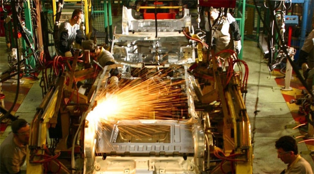 ABD ISM İmalat PMI Endeksi Beklentileri Aştı…
